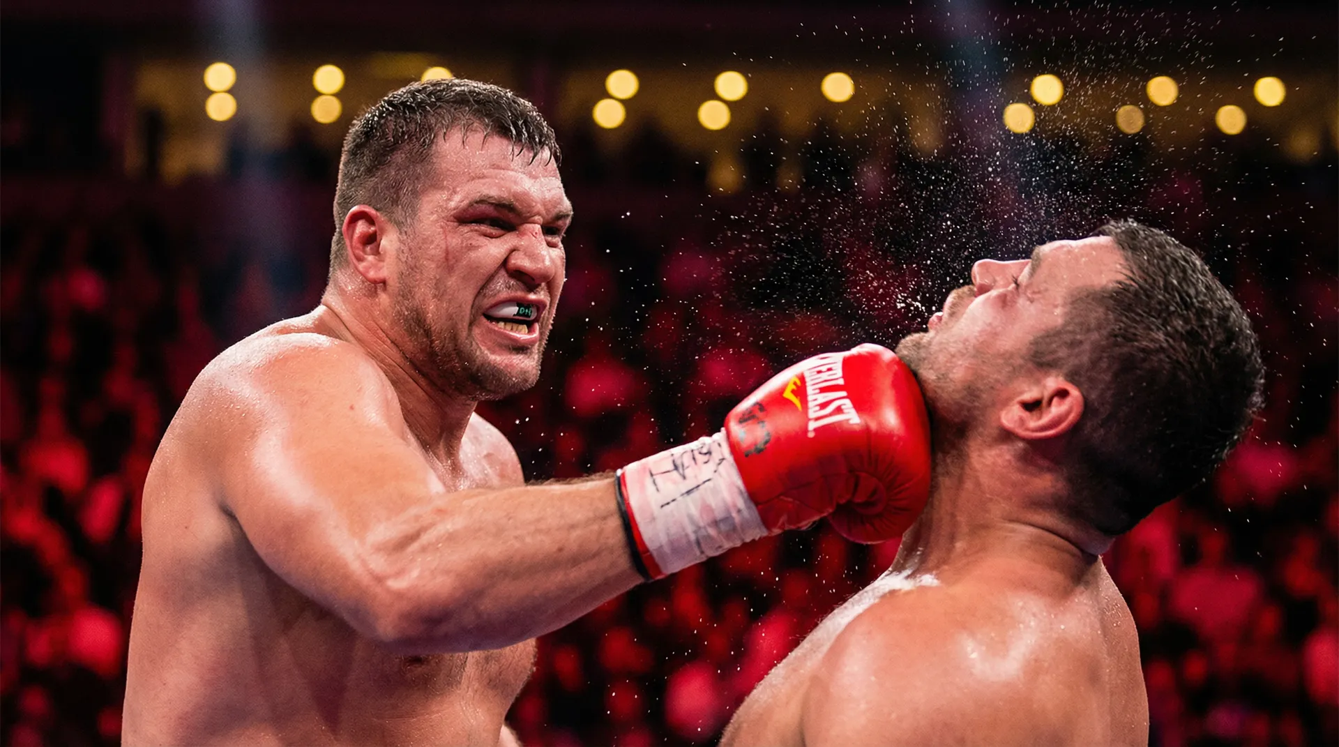 每日大赛 重量级选手毁灭者马库斯精彩KO